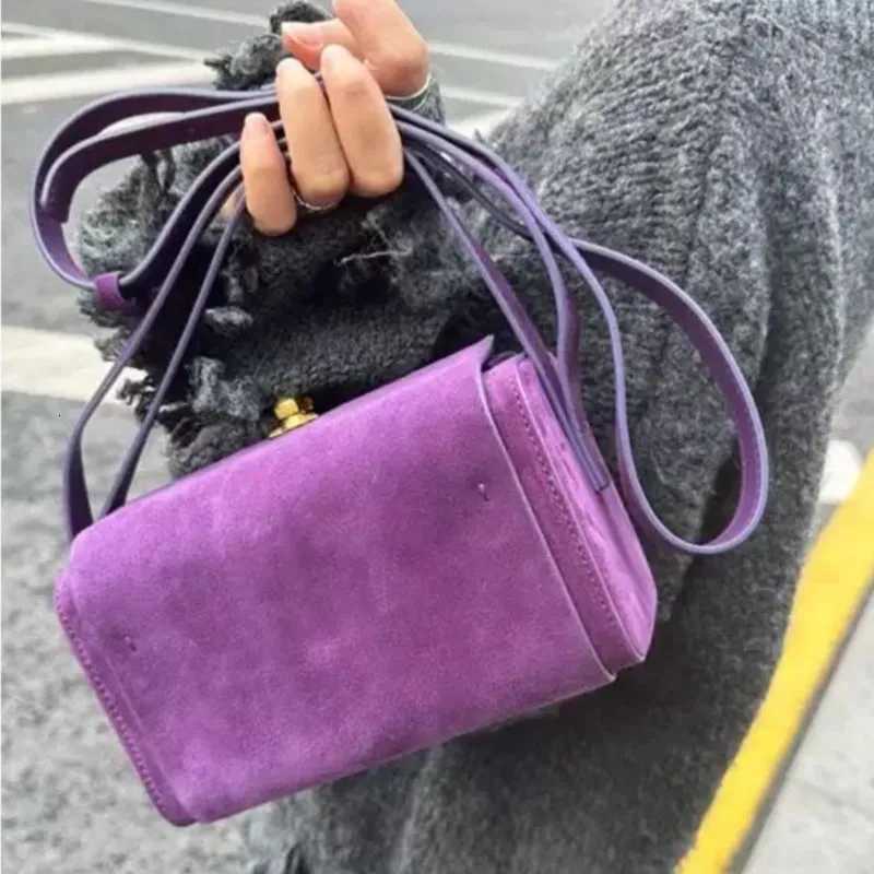 Shoulder Bags Trendy High Quality Textured Faux Suede Box Shoulder Bag French Style Chic Latch Handbag Ladies Shoulder Bag Women Y2K Aesthetic X2610