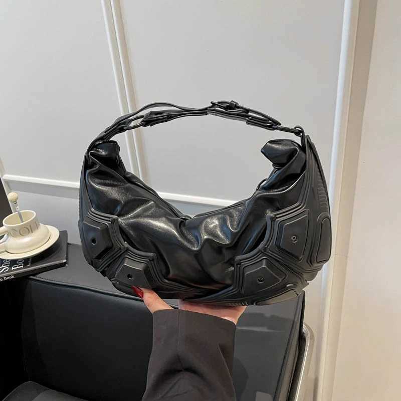 Shoulder Bags Dark Trendy Half Moon Shaped Hot Punk Armpit Bag Soft PU Leather Y2K Motorcycle Bag Female Crossbody Bag Handbag 2026 H261016