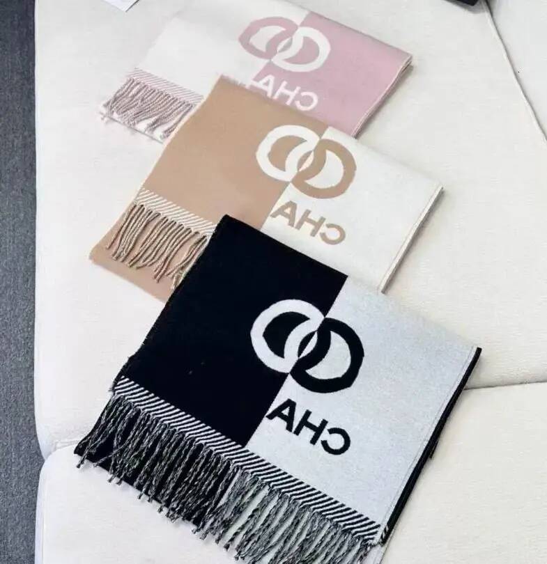 Best selling Top Designer Luxury Double sided cashmere warm Male Warmer Winter Fashion Accessories Autumn Wool Scarf Soft Shawl scarf 65X180CM