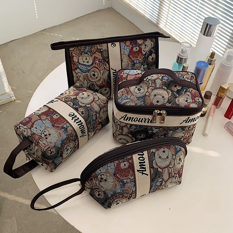 Women's Vintage High-End Handheld Wash Bag New Cute Bear Makeup Bag Large Capacity Beauty Storage Bag Designer Makeup Bag Free Shipping