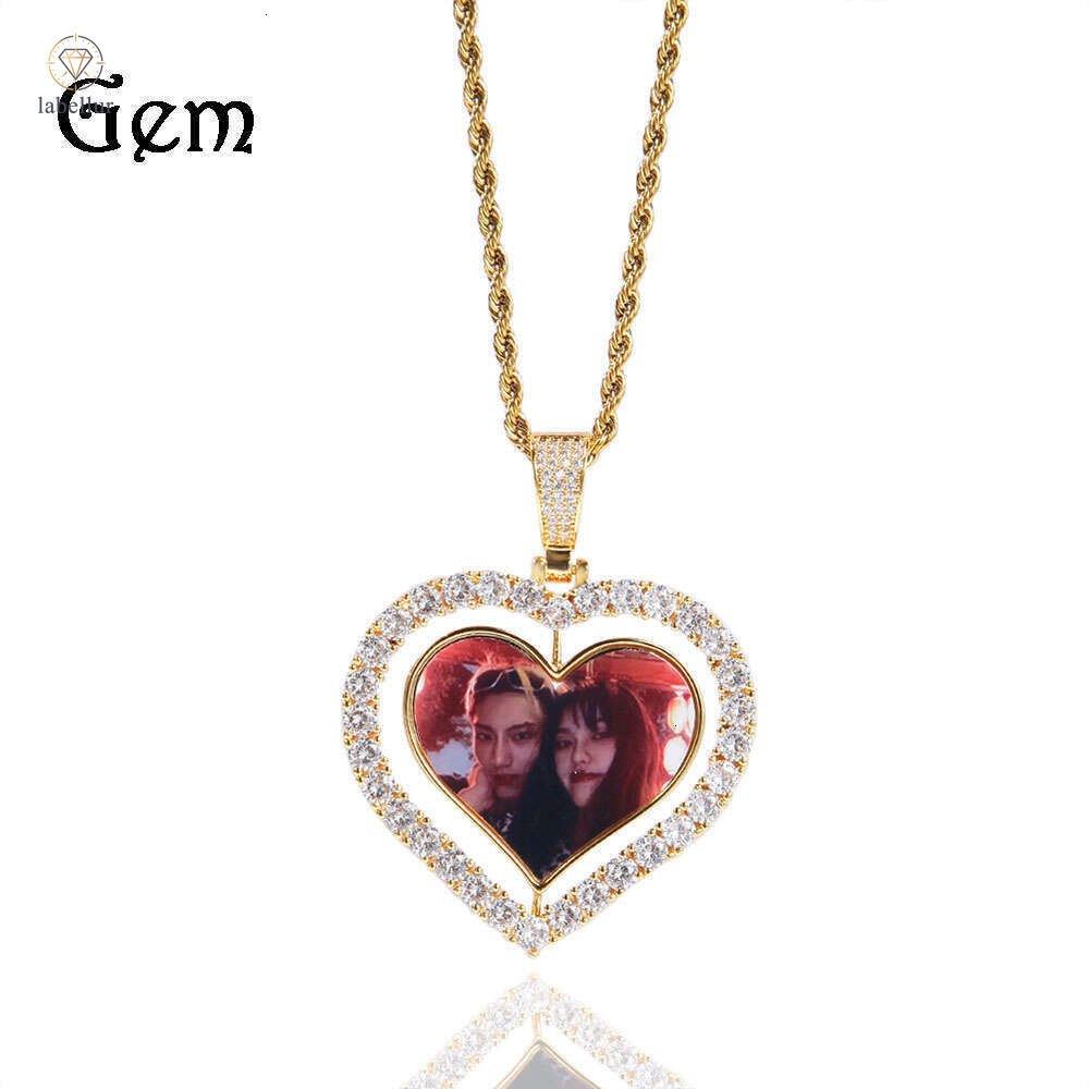 Moissanite Jewelry Hip Hop Heart Rotating Pendant Unisex Personalized Custom Photo Frame Necklace Wholesale f