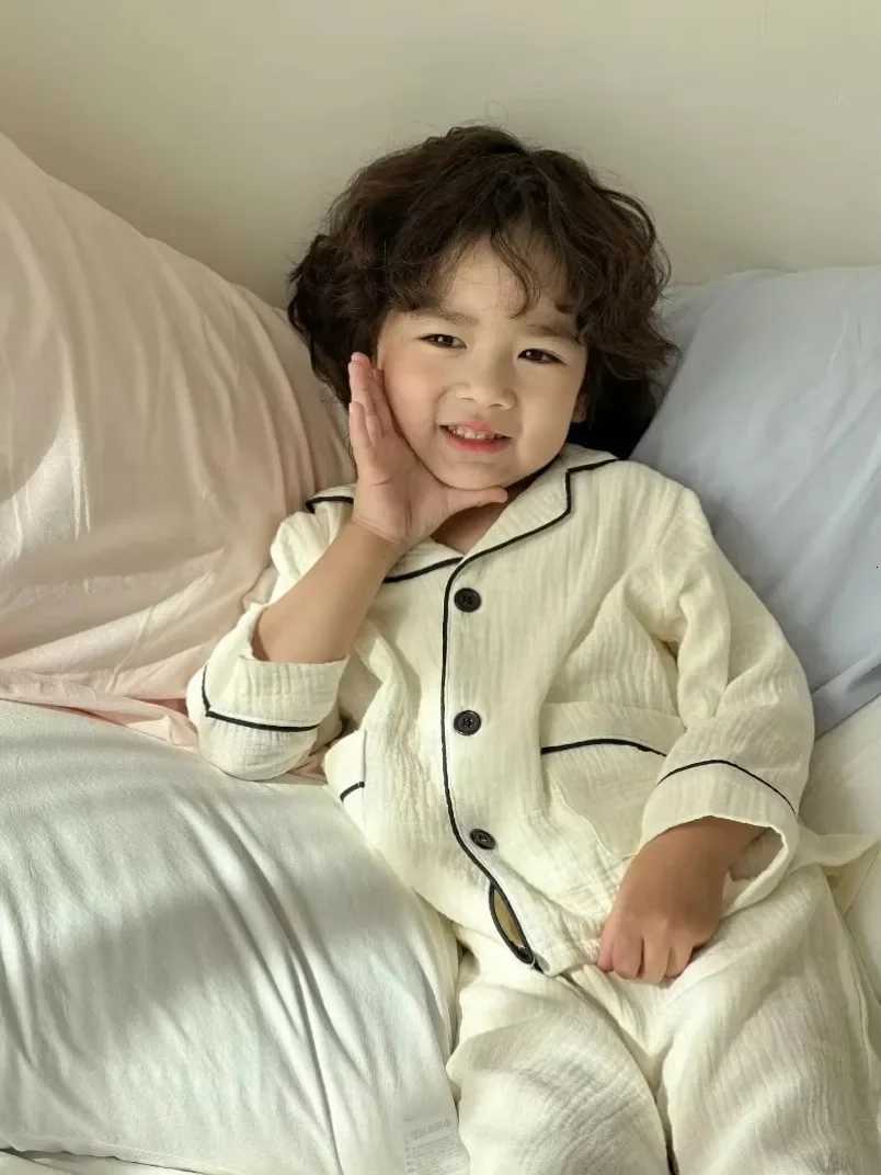 Pajamas Boy Cotton Loungewear 1-8y 2PCS Spring Autumn Baby Kids Hewear New Children Pajamas SetGirls Long Sled Spwear SuitW261019