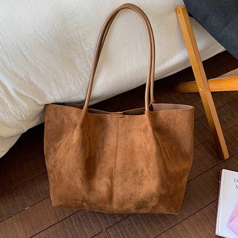 Totes Women's Autumn New Suede Commuter Versatile Large Capacity Tote Bag Casual Simple Shoulder Bag Fashion Commuter Crossbody Bag X261016