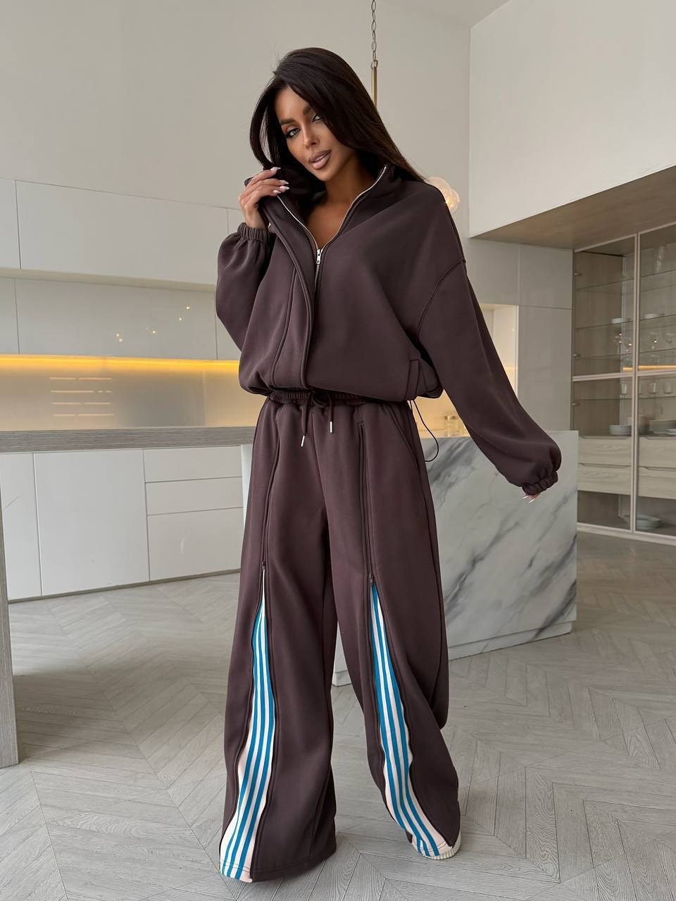 European American cross border spring autumn casual suit for women high end striped color blocking sweatshirt and straight leg pants two piece set M