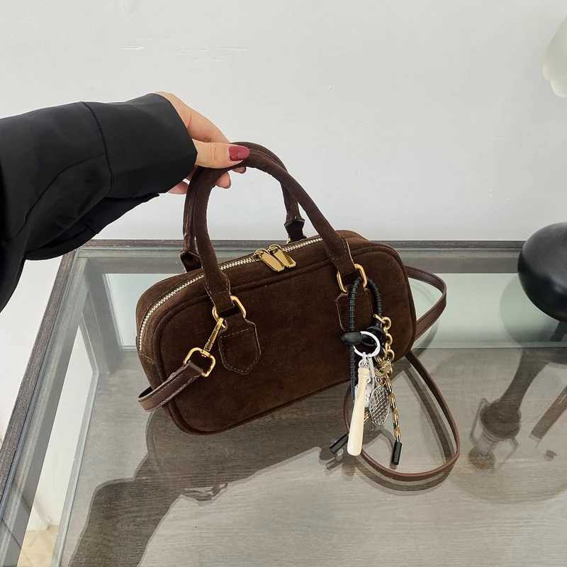 Shoulder Bags Autumn Winter All-Match Square Shoulder Bag Women Vintage Suede Small Handbags and Purses Lady Short Handle Bags with Pendant X261016