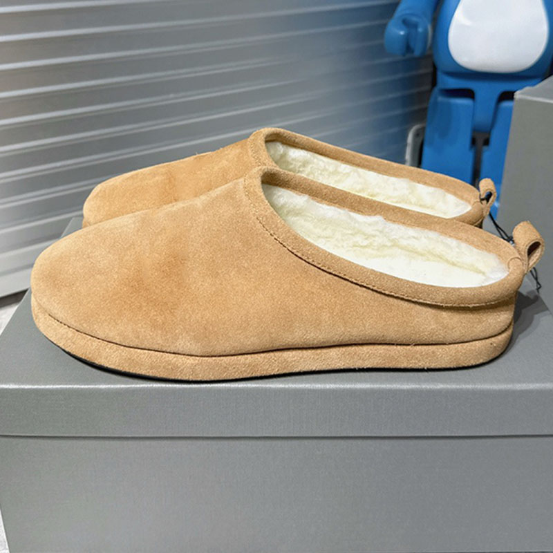 Designer winter Soft Thin sole Mules Winter walk wool lining Comfortable lightweight Mules Fashionably relaxed style All day comfort lady mules