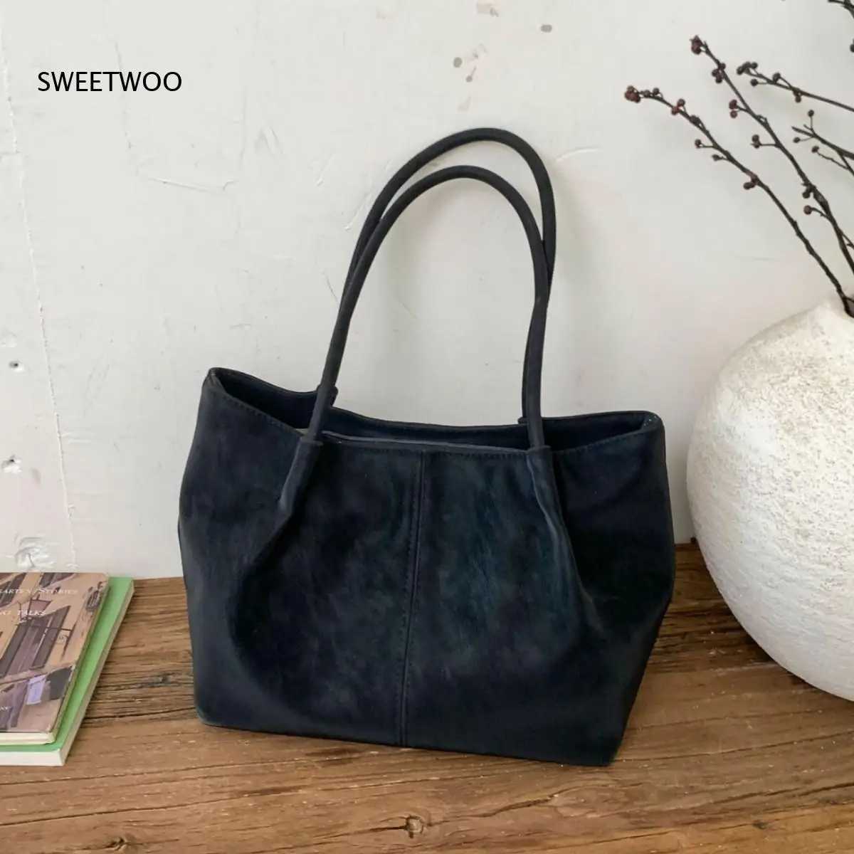 Shoulder Bags Soft Matte Suede Large Capacity Tote Bag Double Integrated Top Handles Lightweight Everyday Shoulder Bag for Commute Campus X261016