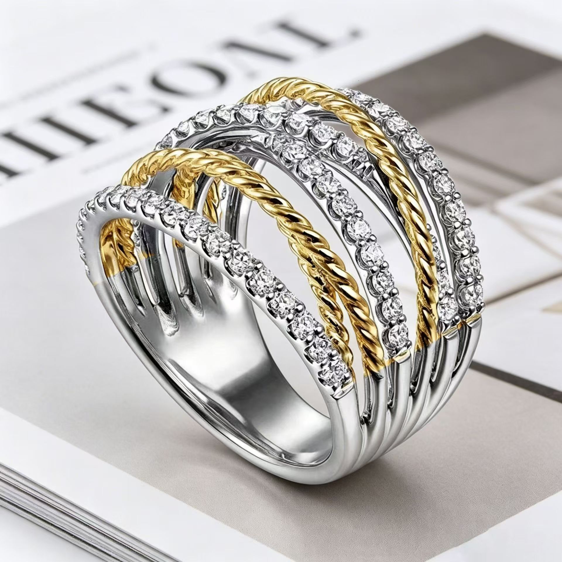 Two-color striped spiral twisted braided ring Golden and silver, versatile, fashionable and exquisite Men's and women's rings ring