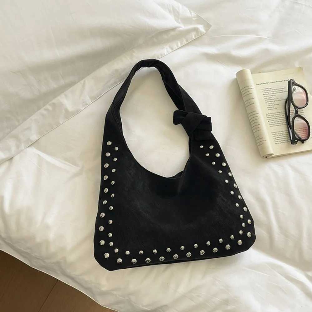 Totes Trendy Suede Nap Shoulder Bag Large Capacity Lightweight Underarm Bag Elegant Advanced Commute Bag Daily Use X261016