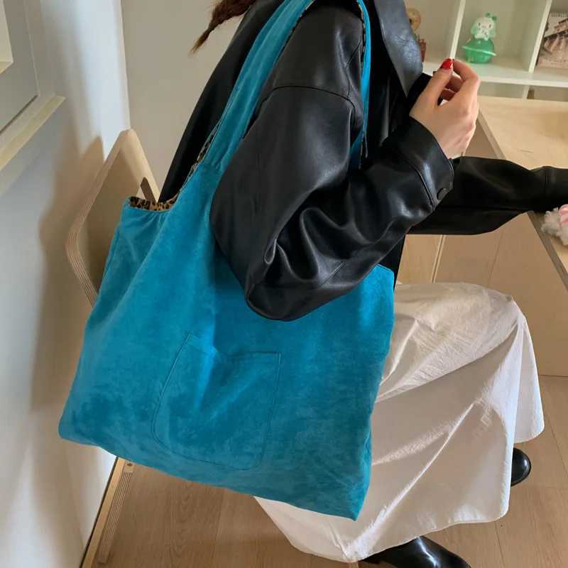 Evening Bags Leopard Print Vest Shoulder Bag for Women Double-sided Female Suede Tote Purse Fall Winter Ladies Contrast Color Handbags H261016