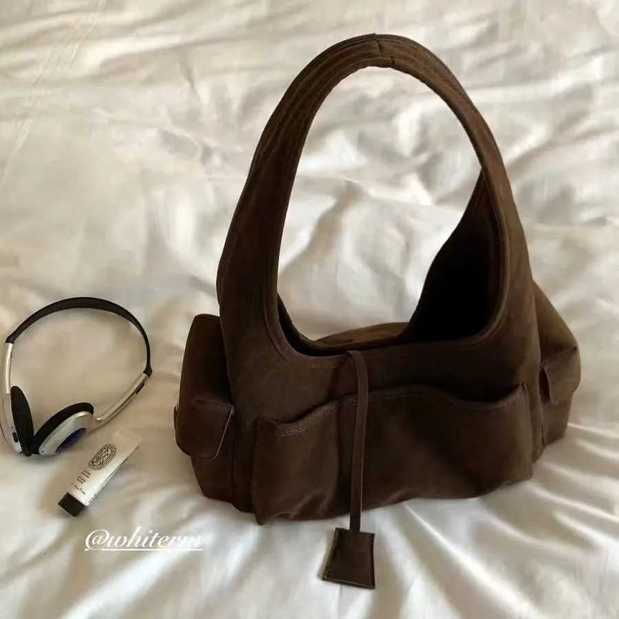Totes Suede Bag Light Luxury Niche High-end Large-capacity Commuting Handbag Shoulder Bag Fashionable Personality Solid Simple X261016