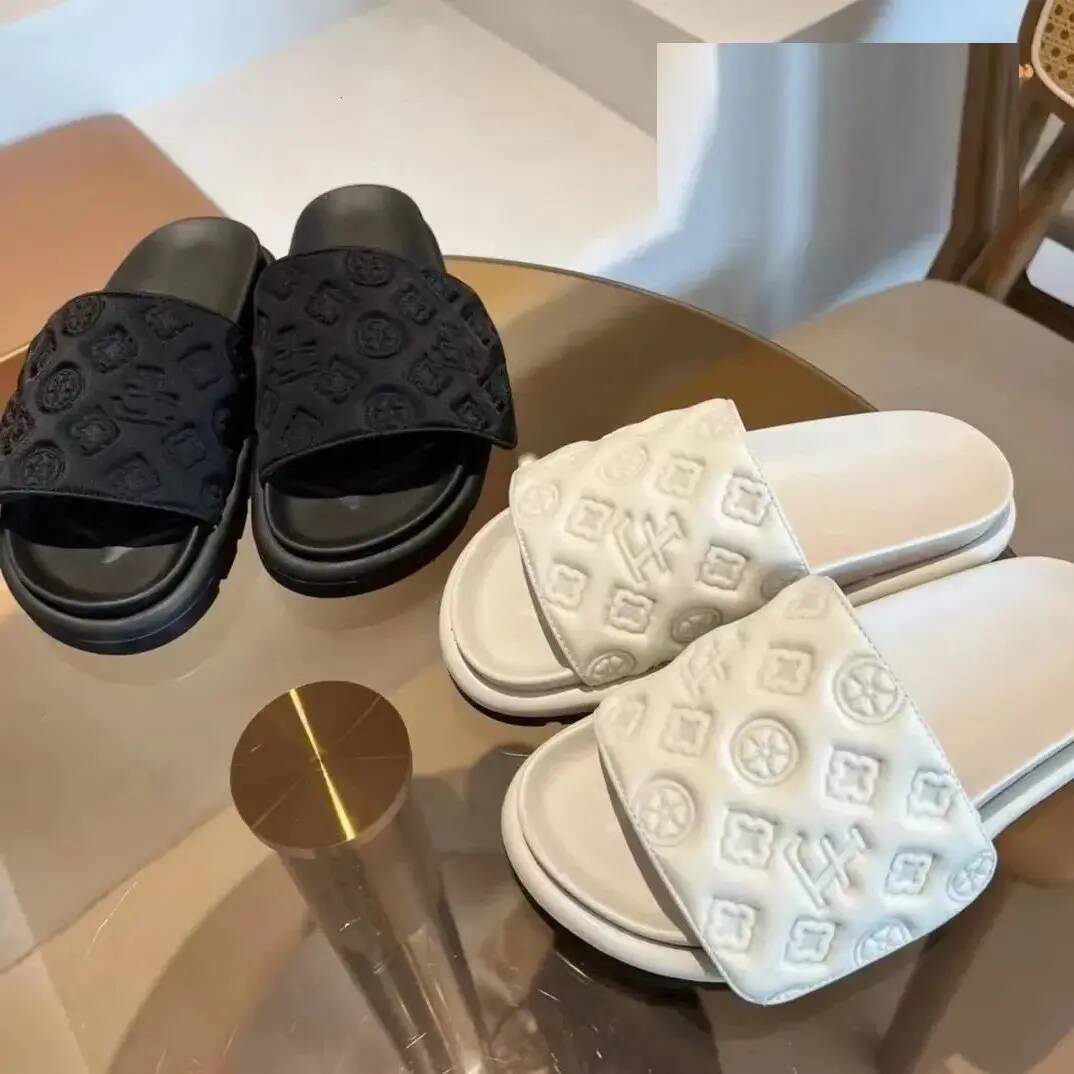 Women Slippers Free Shipping Sandals Slider Slipper For Womens Slides Slippers Trainers Flip Flops house Hot Sandles Women Shoes Size 36 41 High Qua