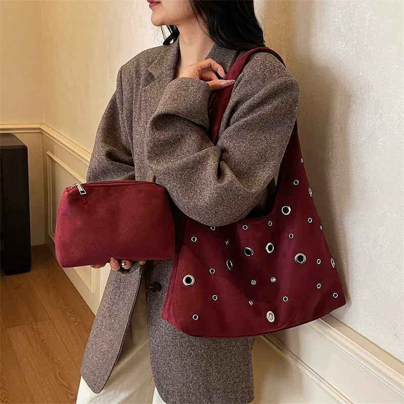 Shoulder Bags Rivet Faux Suede Handbag Women 2025 Winter New Large Capacity Solid Color Tote Bag Lazy Style Light Luxury Black Shoulder Bag X261016