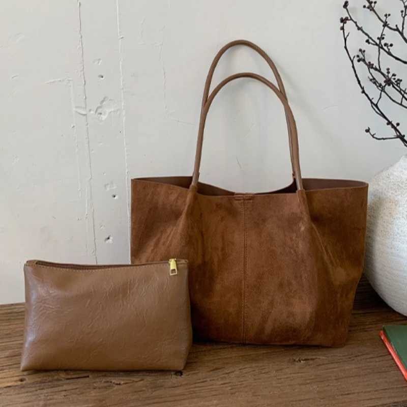 Totes Matte Faux Suede Underarm Shoulder Bag Women New Retro Casual Handbag Large Capacity Korean Style Fashion Commuting Tote Bag X261016
