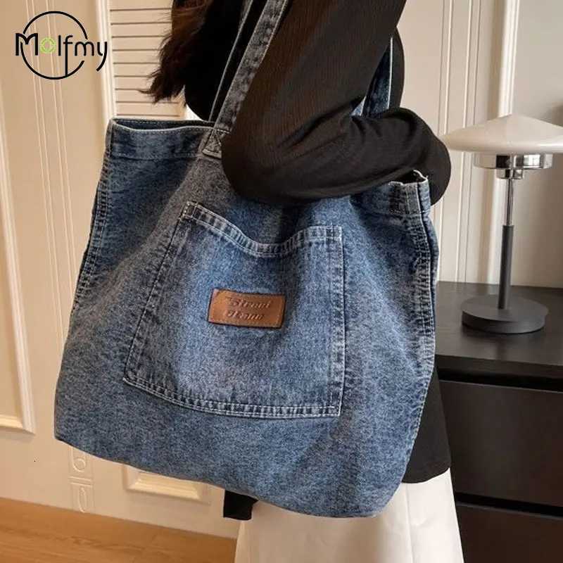 Evening Bags Denim Designer Handbag Designer Tote Bag Fashionalbe Clutch Bags SolidColor Underarm Simple Female Commuter Handbags 2025 H261016