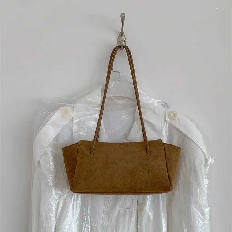 Cross Body New Faux Suede Shoulder Underarm Bag Korean Style Baguette Bag Texture Fashion Tote Bag for Women High Quality PU Handbag H261016