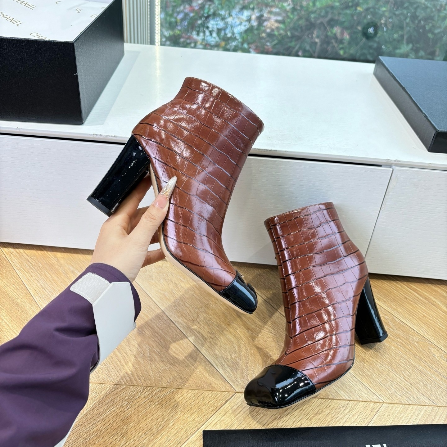 boot woman designer block heel croc patent round toe zipper luxury comfortable green party work office city vintage retro modern fashion casual spor