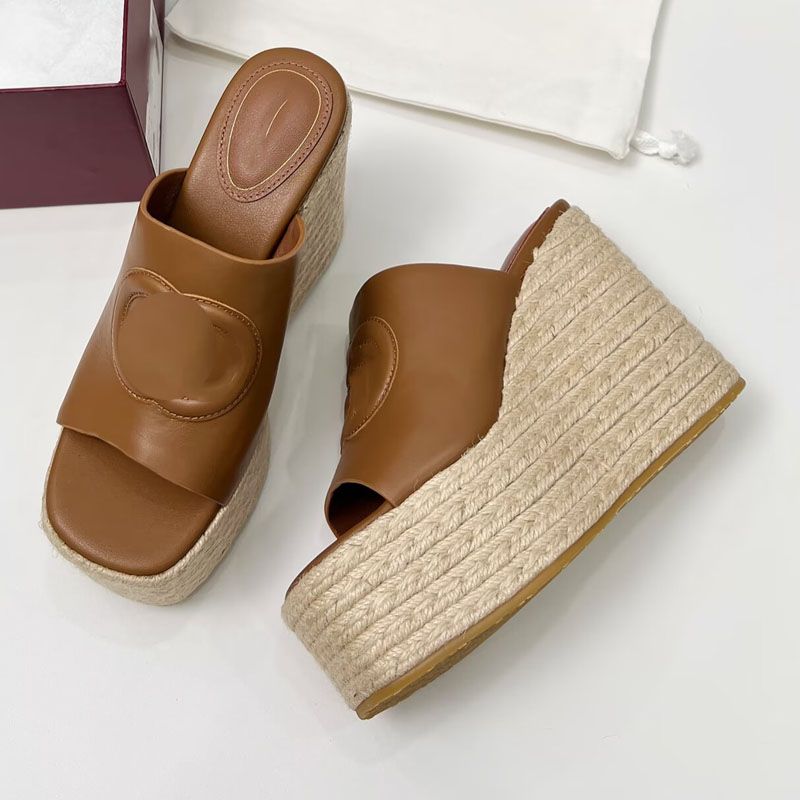 Pantoufles d'été à talons hauts, sandales à talons compensés, chaussures compensées, boucle en métal, semelles épaisses, confortables, sandales c