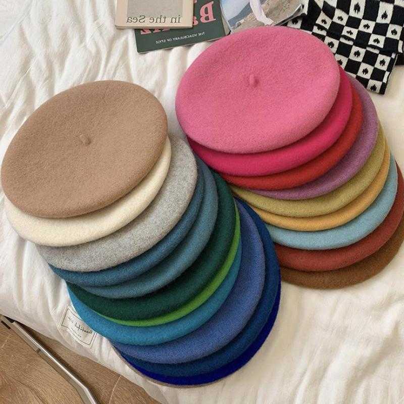 Beret Wool Hat For Women Autumn Winter Retro British Candy Colored Solid Soft Berets Flat Vintage Painter Cap Casual Keep Warm S261016223J