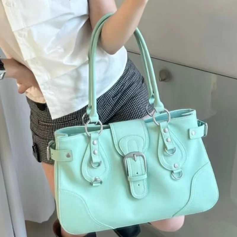 Shoulder Bags Women Vintage Y2K Punk Tote Bag PU Korean Street Style Zip Closure Motorcycle Shoulder Bag Large Capacity Daily Square Handbag X261016