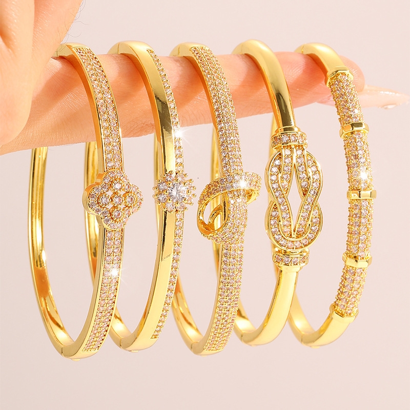 Gold-Plated Bracelet, Non-Fading, With A High-End Feel, Niche Versatile, Fashionable, Featuring Copper Zircon Stones, Elegant, Trendy, And Designed