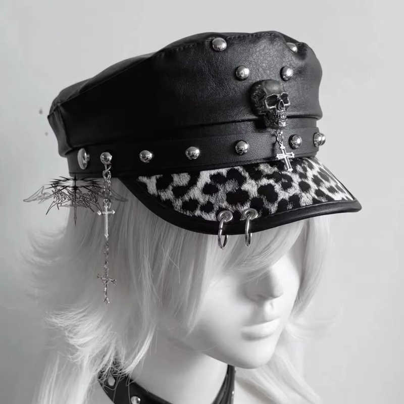 PU Fashion Leather Women Beret Punk Style Vintage Flat Top Military Caps Outdoor Casual Army Cap S2610163SDF