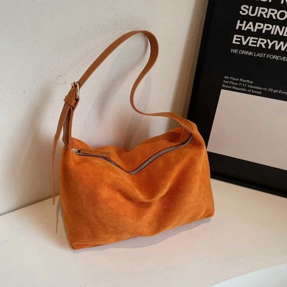 Shoulder Bags Simple Handbag Suede Shoulder Bag Solid Color Large Capacity Hobo Bag Fashion Korean Style Ladies Tote Bag Travel X261016