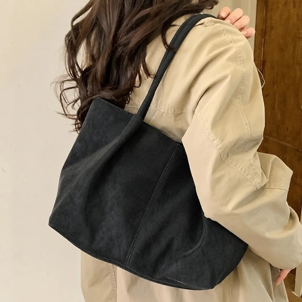 Vintage Soft Suede Shoulder Bag Leather Solid Color Large Capacity Handbag Spacious Lightweight Shopper Underarm Bag Casual Use 261016