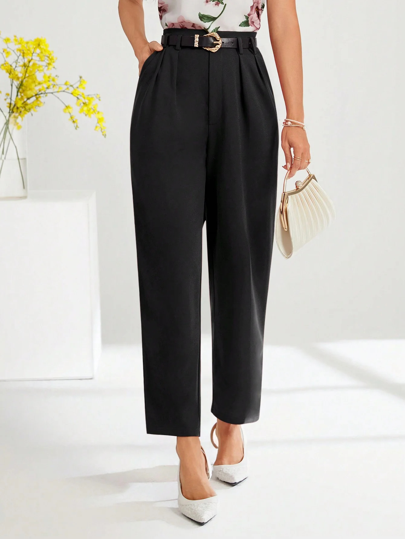 Womens Black High Waist Straight Leg Pants Pleated Pockets Detail Cropped Length Suit Casual Office Spring Summer Trousers 261015