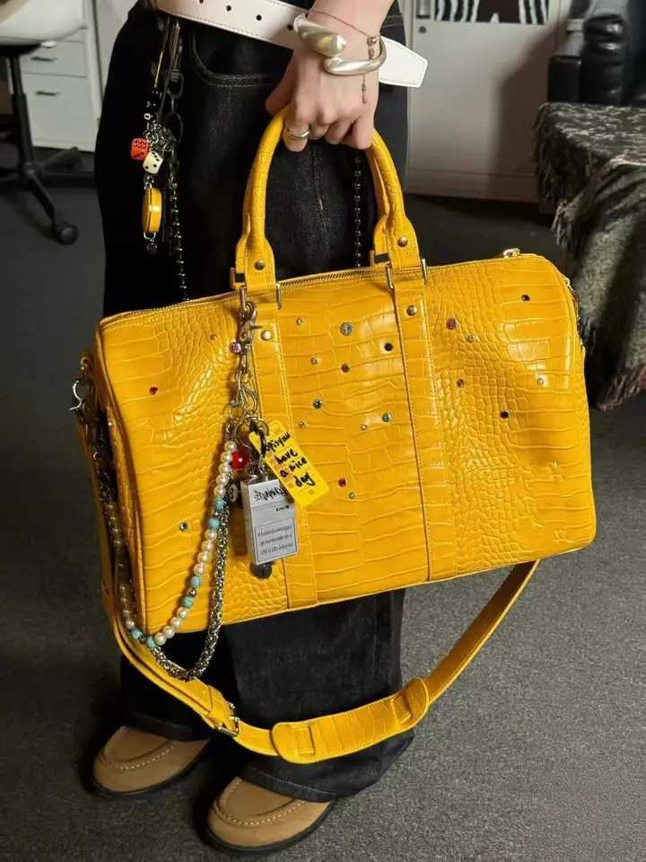 Totes Tote Bag Women Crocodile Grain 2025 Fashion Vintage Diamond PU High-Capacity Shoulder Bag Handbag Euro-America Style X261016