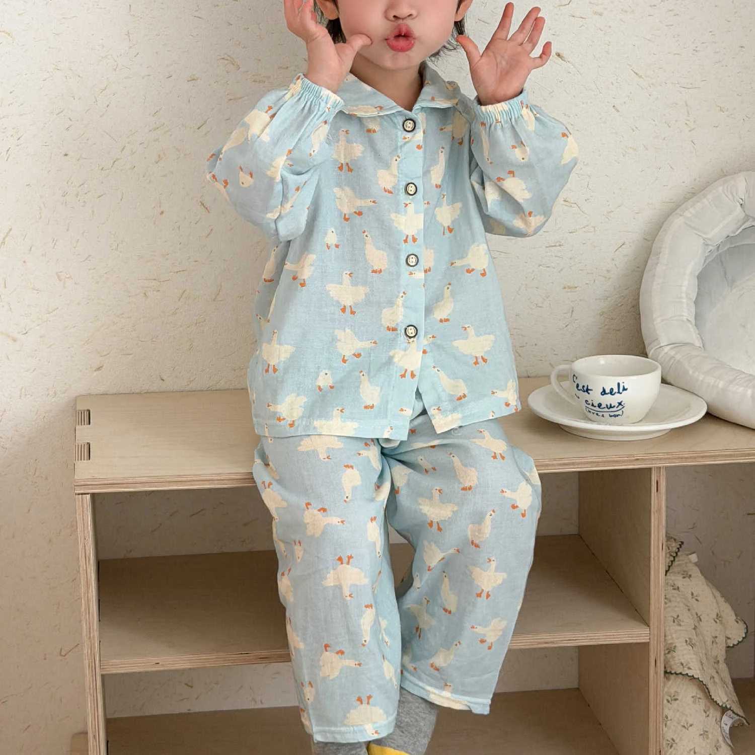 Pajamas Boys Girls Cute Cartoon Print Pajamas Hewear Long Sle Lapel Spwear Kids Spring Summer Casual Clothing Sets PyjamasW261019