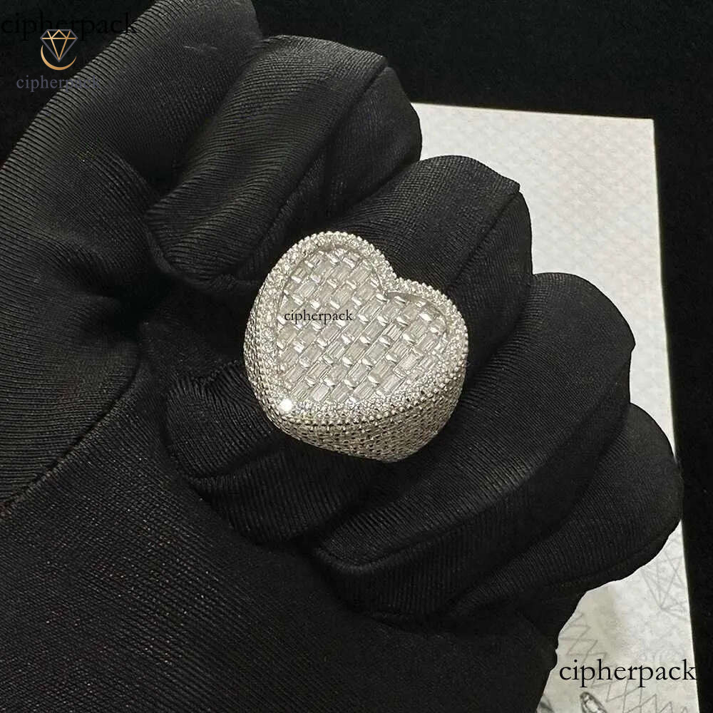 Pass Dia Tester S Sier Iced Out VVS Baguette Moissanite Heart Ring and Rappers Hip Hop Jewelry With GRA Certificate