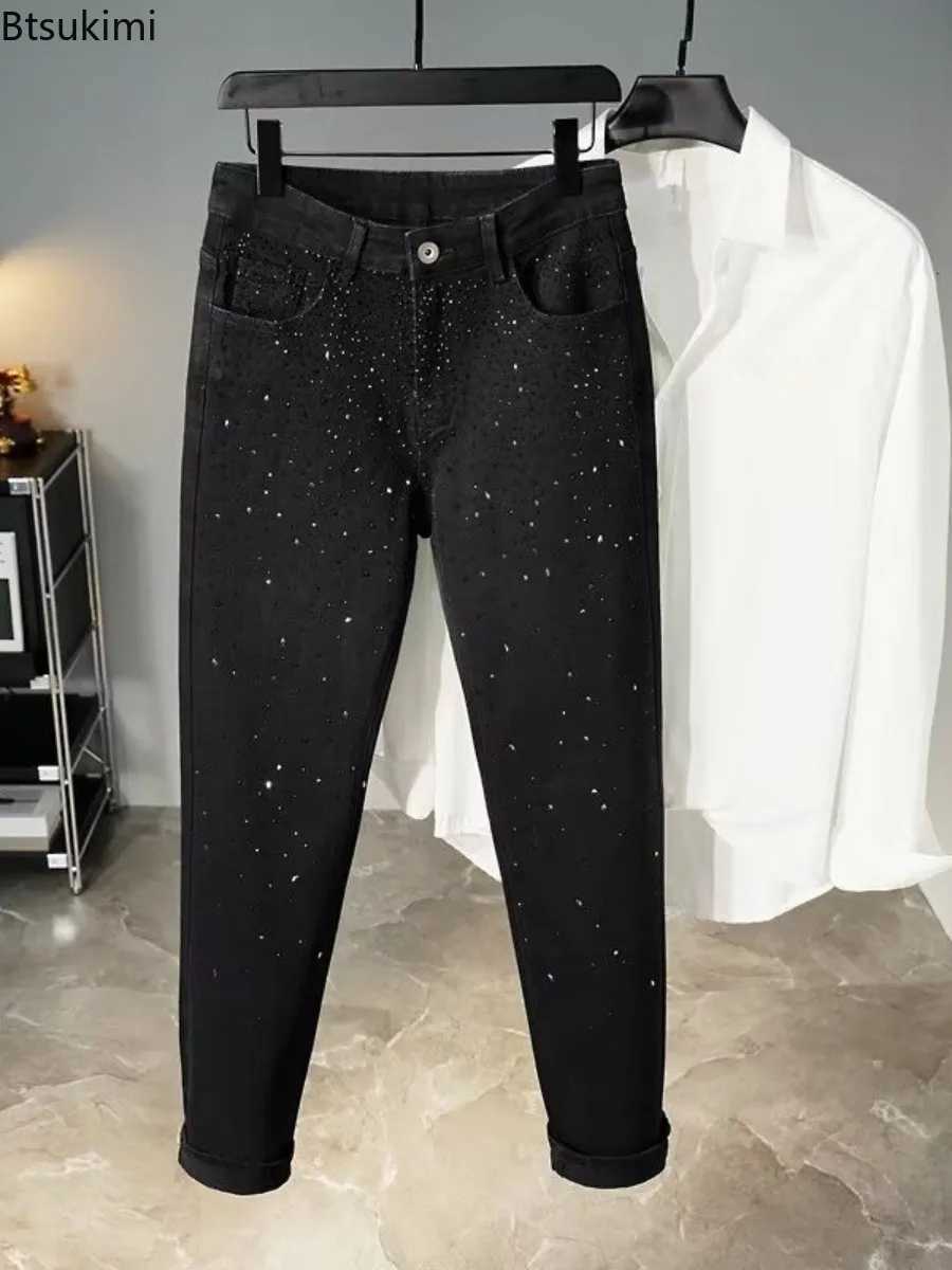 Men's Jeans 2026 New Men's Black Jeans Fashion Full Star Embellished Design Korean Style Denim Casual Trousers Men Pants StreetwearT261016