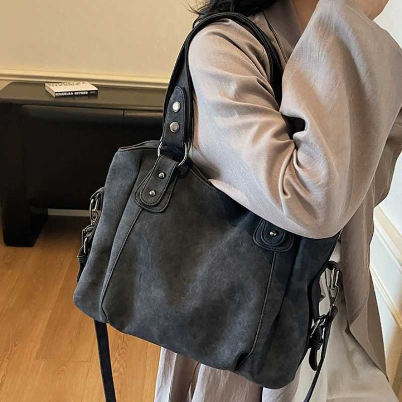 Shoulder Bags Top Quality Faux Suede Leather Shoulder Hand Bags for Women Luxury Lazy Commuting Handbags Women Bags Deisgner Large Capacity X261016