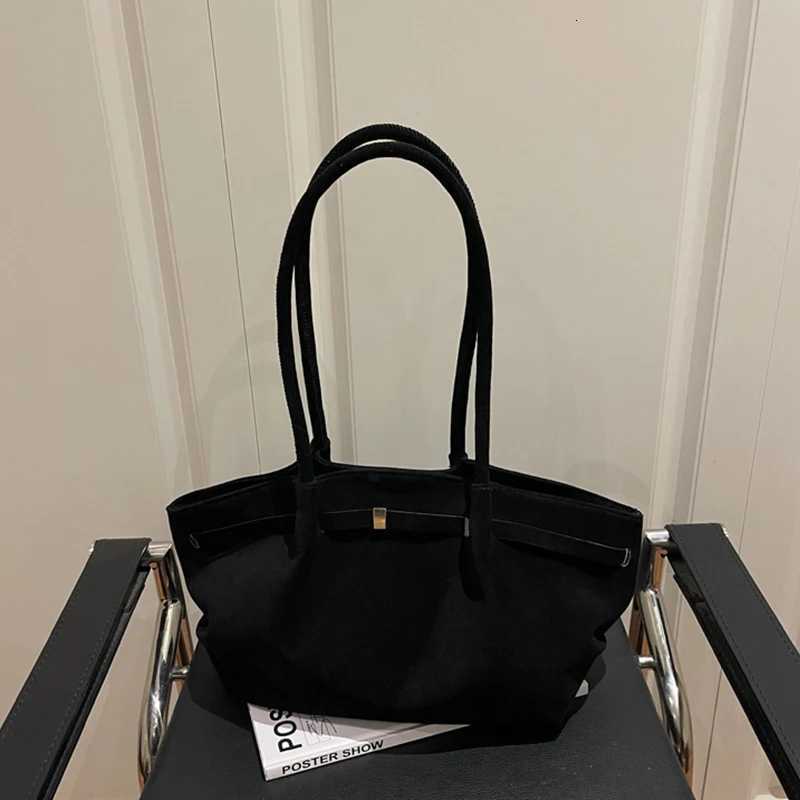 Totes Faux Suede Shoulder Bag Women Fashion Commute Tote Bag Casual Underarm Bucket Purse Fall Daily Luxury Handbag X261016
