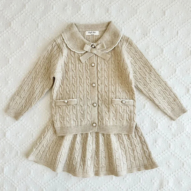 Autumn Children Clothing Set Baby Girl Knitted Clothes Suit Long Sleeved Solid Color Knitted CardiganShort Skirt 261015