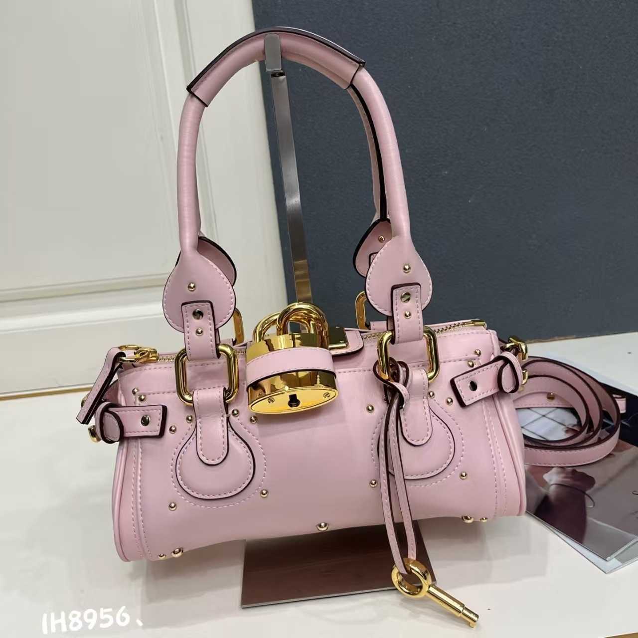 2026 New Model Rivet Handbag Paddington Pillow Bag High-end Versatile Women's Q261016