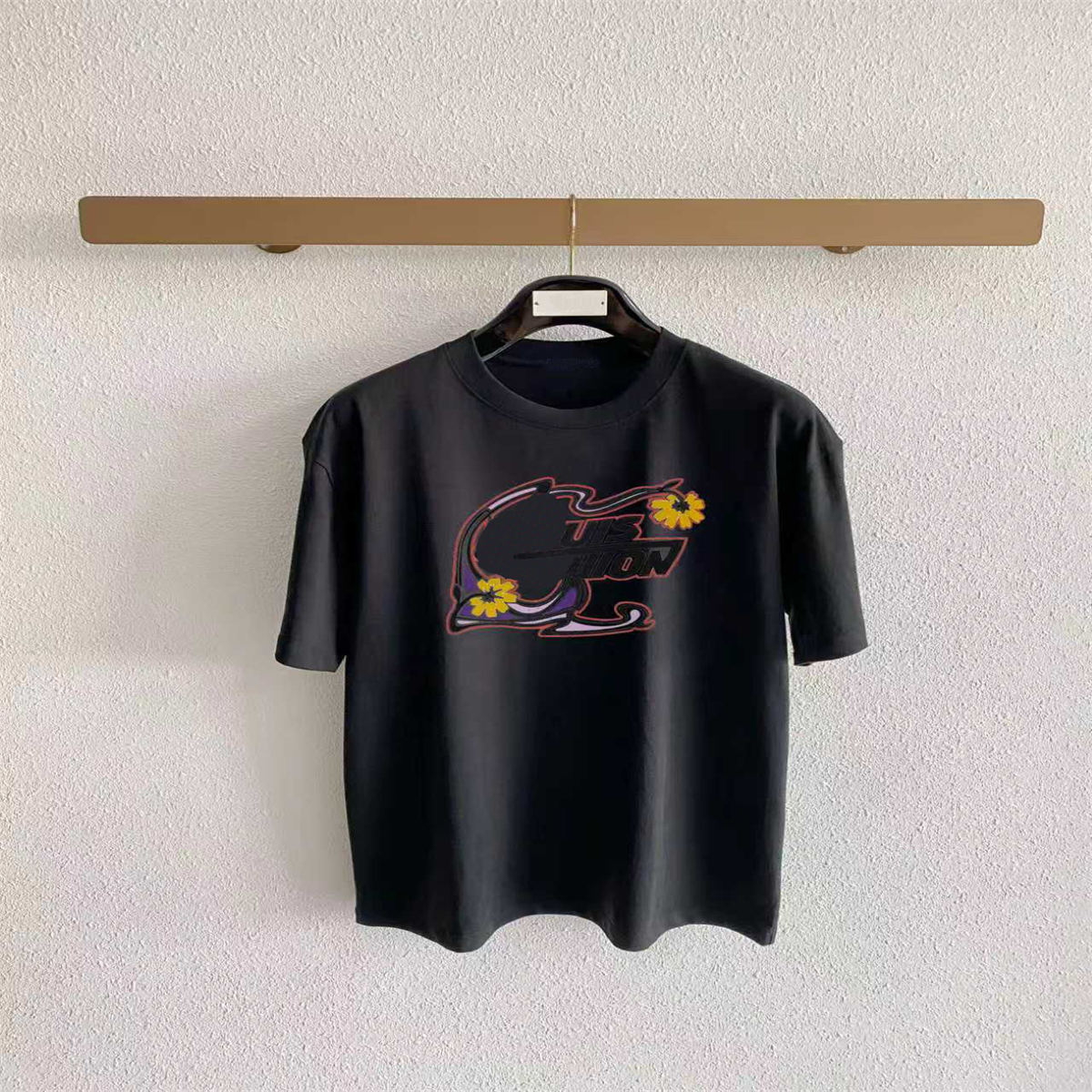 Spring new style hort-sleeved T shirt round neck cotton fabric women's and men's high-quality T-shirt Color black white Size s-2xl 61015w8