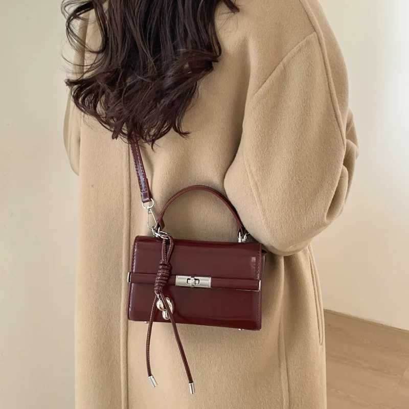 PU Leather Square Bag Designer Top-handle Bags for Women Fashion Flap Shoulder Messenger Bag Ladies Shopping Phone Purse Q261016