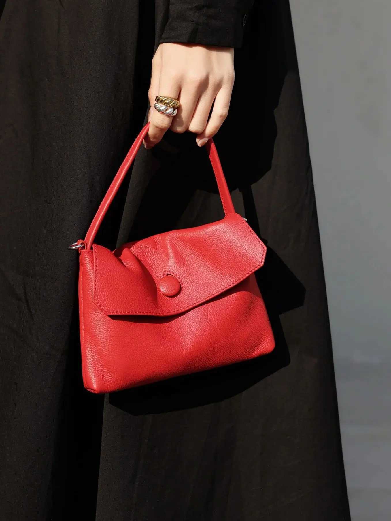 Shoulder Bags Genuine Grade Soft Leather Women's Shoulder Crossbody Bags Designer Cowhide Ladies Small Bag Female Purse Bag 2026 H261016