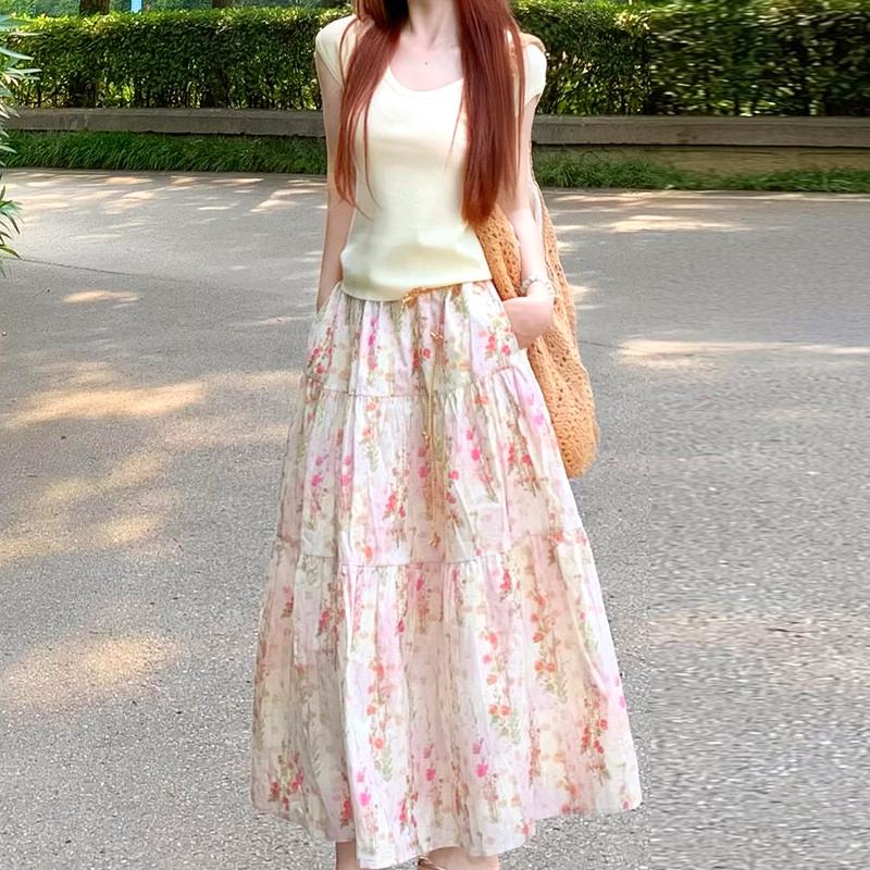 Designer Pink White Floral A-Line Midi Skirt French Vintage High Elastic Pleated Sweet Commute Travel Casual Spring Outfit
