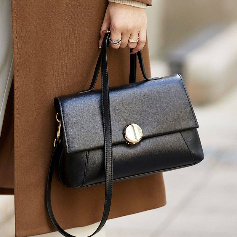 Luxury Vintage Designer Bag Light Commuter Large Capacity Handbag Shoulder Crossbody Bag For Women S Birthday Gift SENYY