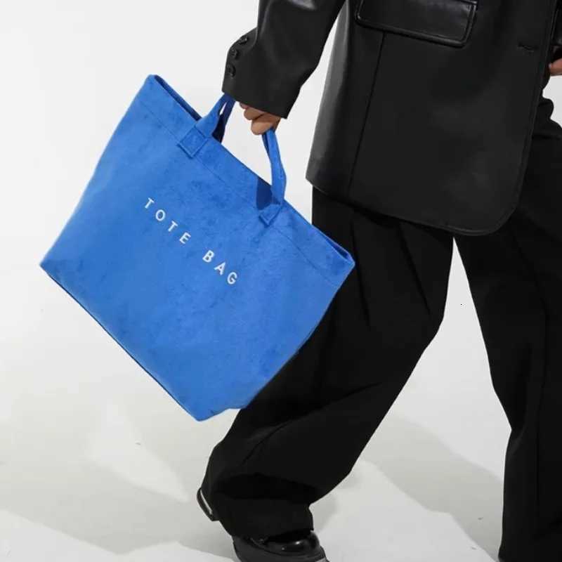 Shoulder Bags Chic Commuter Tote Bag Casual Large Capacity Hand-held Bags Designers Women's Bag Autumn Faux Suede Handbag Stylish Shopping Bag