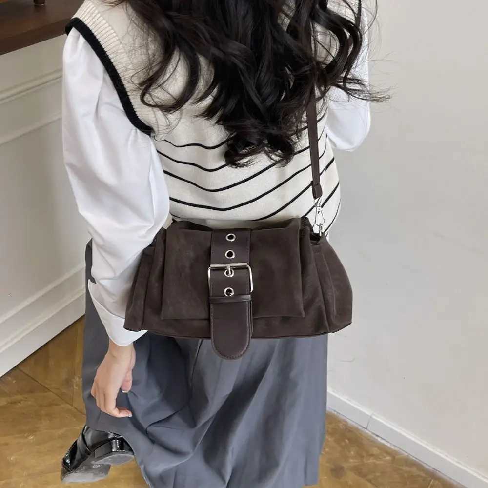 Shoulder Bags Cute Large Capacity Suede Shoulder Bag Solid Color Fashion Ladies Crossbody Bag Korean Style Handbag Hobo Bag Streetwear X261016