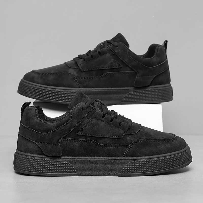 Casual Shoes Low-Top Men's Versatile Casual Sports Shoes Comfortable and Trendy Thick-Soled Outdoor Running and Skateboarding Shoes H261016