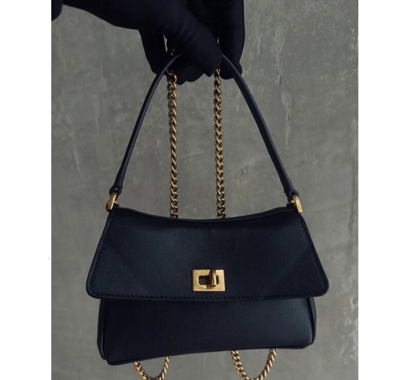 Hot Selling Fashion Small Crossbody With Chain Women's Shoulder Bag For Office Worker Minimalist Flip Cover Black DIDENGLAOREN