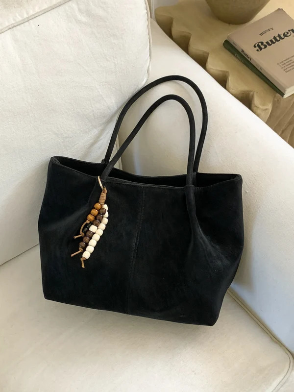 Casual Chic Retro Large Capacity Women's Shoulder Bag Winter Simple Tote Handbag Soft PU Leather Color 261016