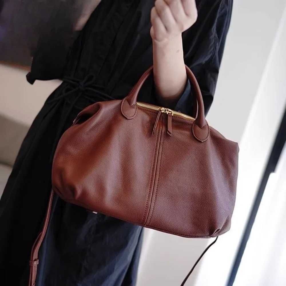 Shoulder Bags High Quality Soft Leather Handbag Large Capacity Versatile Crossbody Bag Casual Tote Bag Women X261016