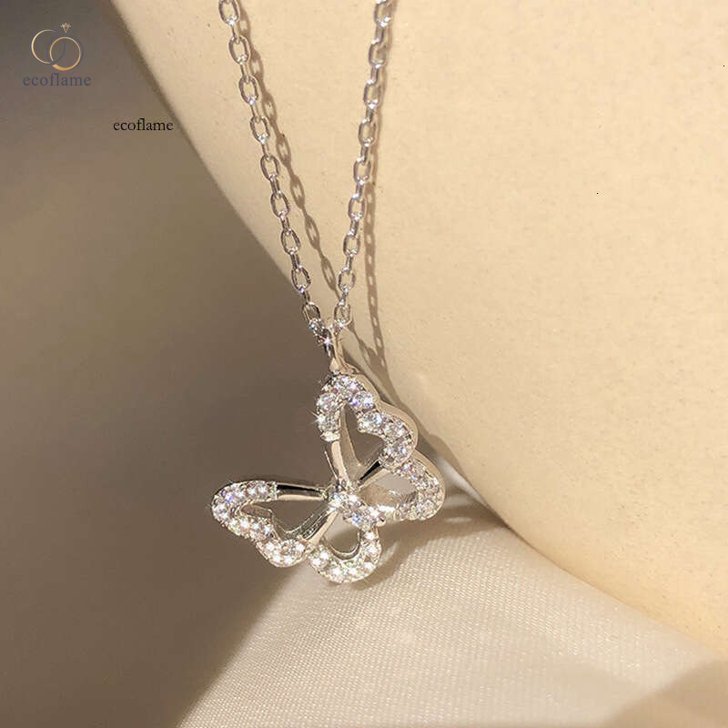 Korean and Japanese style simple rhinestone hollow butterfly necklace for women, minimalist design, niche internet celebrity ins-style collarbone ch