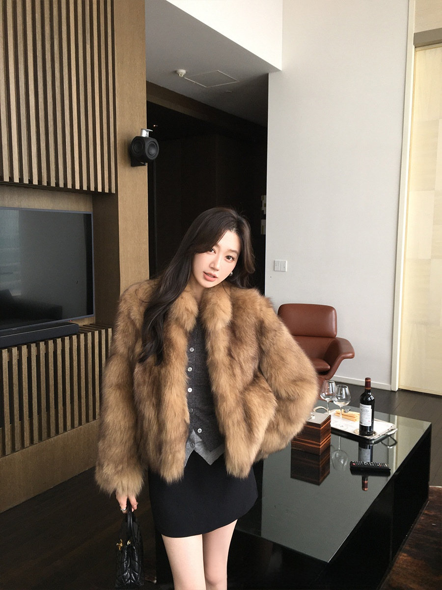 Hot-Selling Sunset New Noble Fox Coat Winter Slimming Youthful Short Fur Jacket For Women Honglu